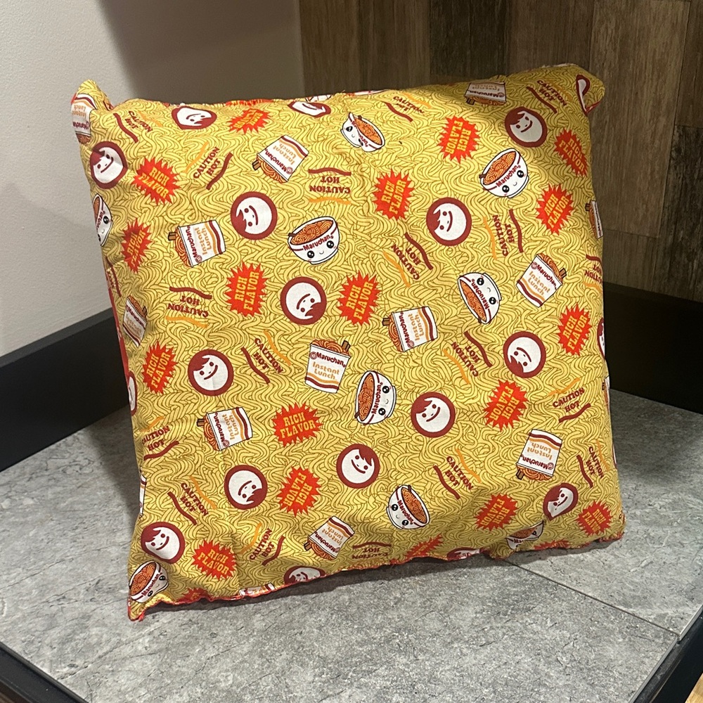 Ramen Noodle/Chili sauce reversible Retro 14x14 Decorative handmade Pillow